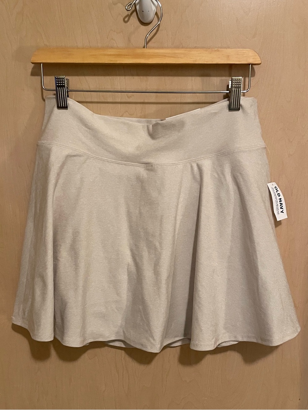 Old Navy Active Cream Skort With Secret Pocket